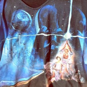 Star Wars High-Low Tee W/ Glitter Details